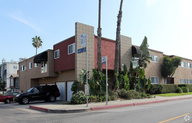Building Photo - 3700-3710 Pacific Ave