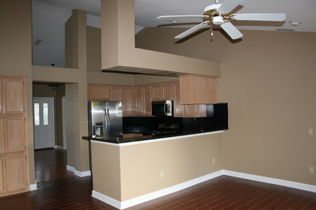 Building Photo - 1297 Canevari Dr