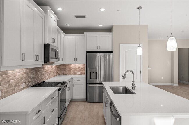 Building Photo - 2318 Sawyers Hill Rd