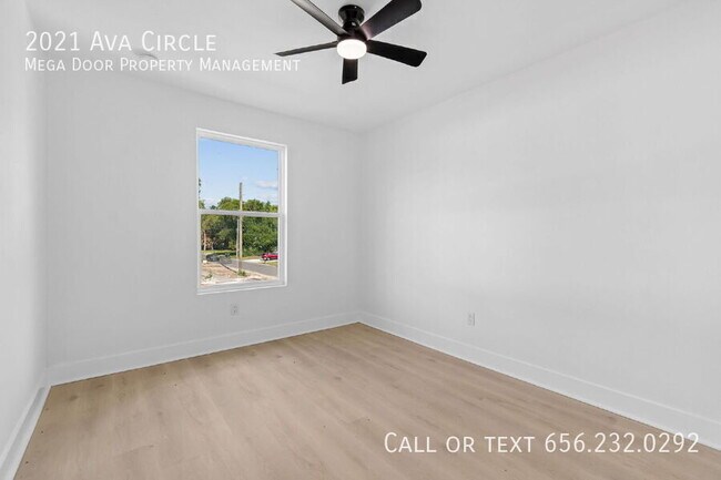 Building Photo - 2021 Ava Cir