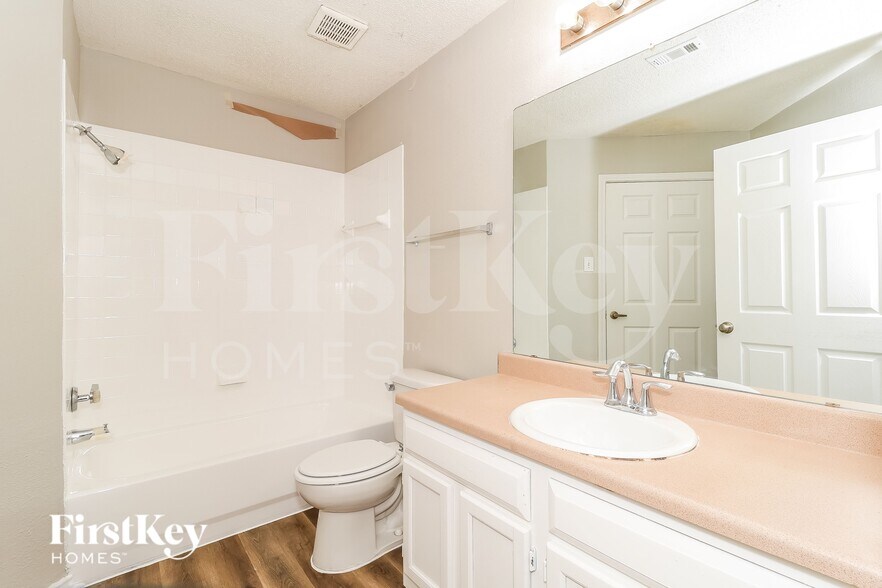 Building Photo - 10248 Budtime Ln