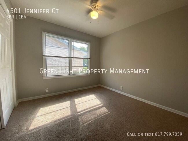 Building Photo - 4501 Jennifer Ct