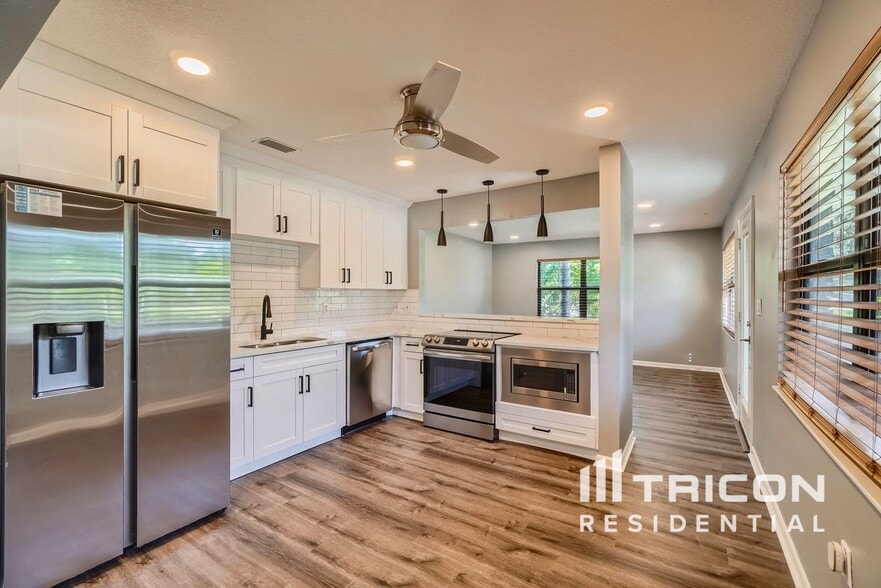 Building Photo - 348 Barbara Cir