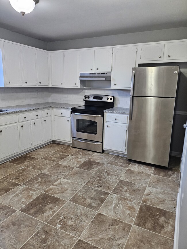 Building Photo - 2347 Grayson Valley Cir