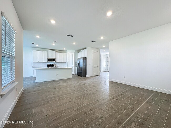 Building Photo - 133 Otsego Ln