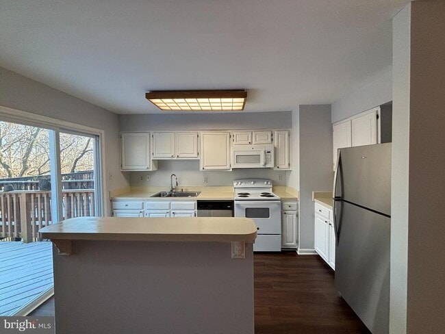 Building Photo - 2718 Hunters Gate Terrace