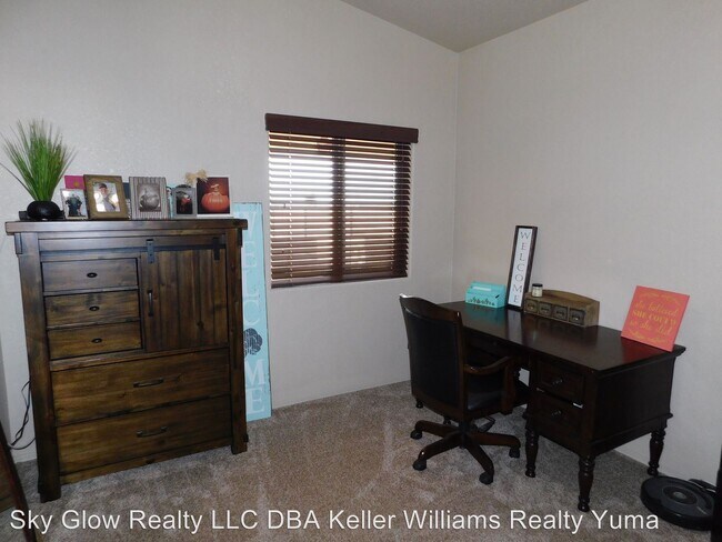 Building Photo - 4 br, 2 bath House - 6522 E. 33rd St