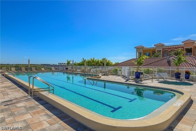 Building Photo - 451 Bayfront Pl