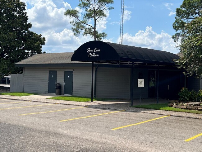 Building Photo - 7041 Kingston Cove Ln