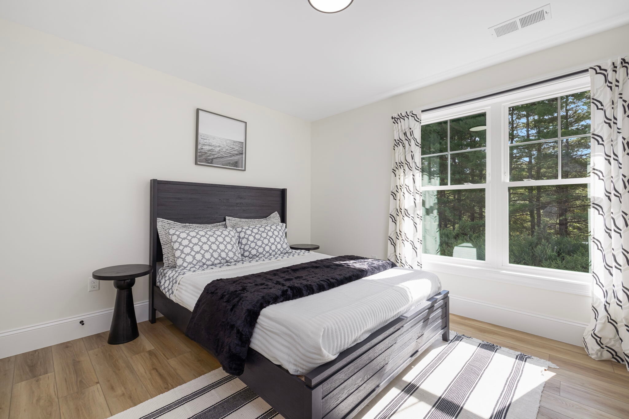 Building Photo - 50 S County Trl