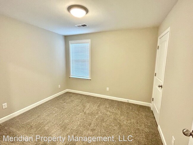 Building Photo - 4 br, 2.5 bath House - 8755 Shipp Cv
