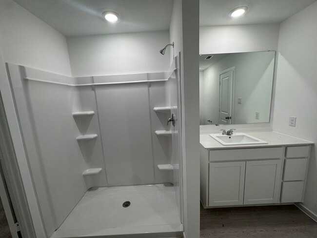 Building Photo - 5900 Crystal Water Wy