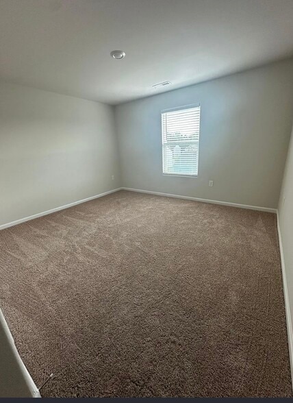 Building Photo - 2222 Transatlantic Ave