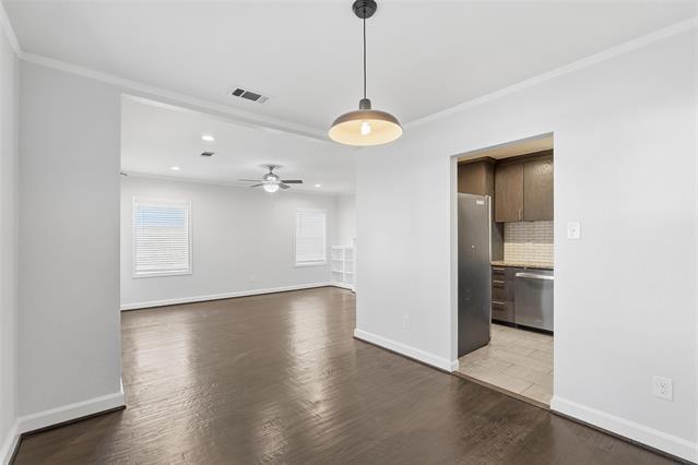 Building Photo - 6020 Overlook Dr