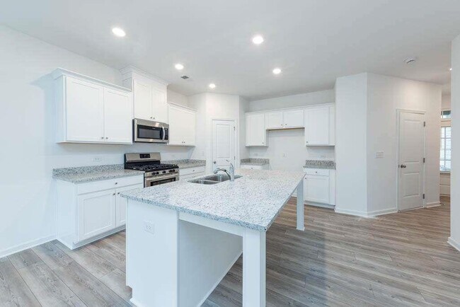 Building Photo - 1926 Frisco Wy