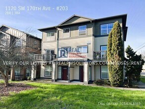 Building Photo - 1120 SW 170th Ave