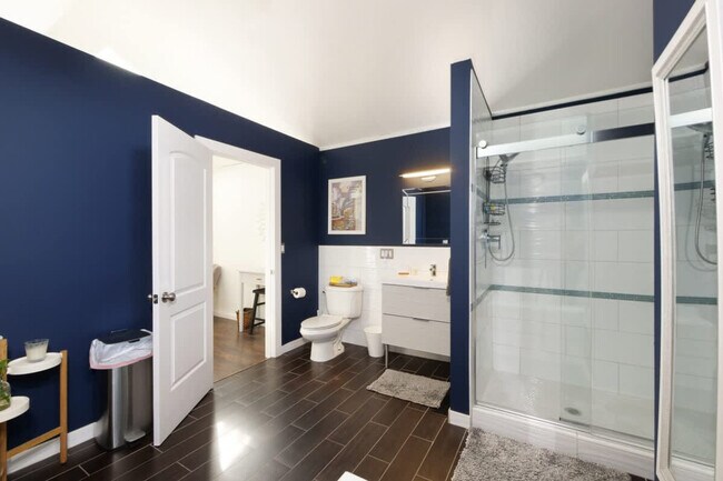 Building Photo - 2156 W 34th Pl