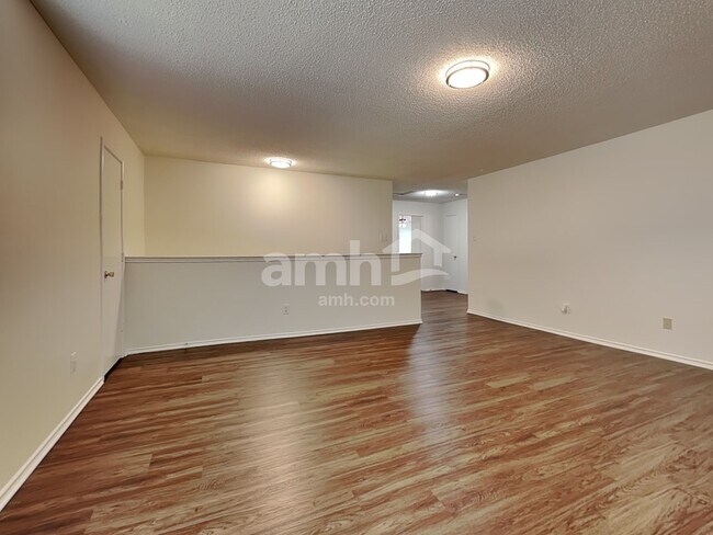 Building Photo - 3030 Dusty Ridge Dr