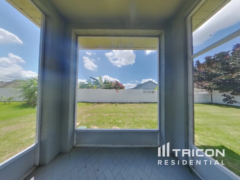 Building Photo - 5423 Braddock Dr