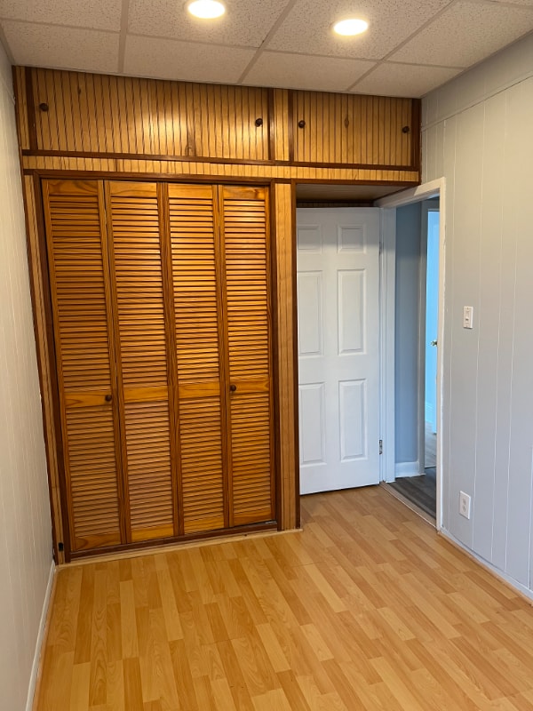 Building Photo - 9 W 17th St