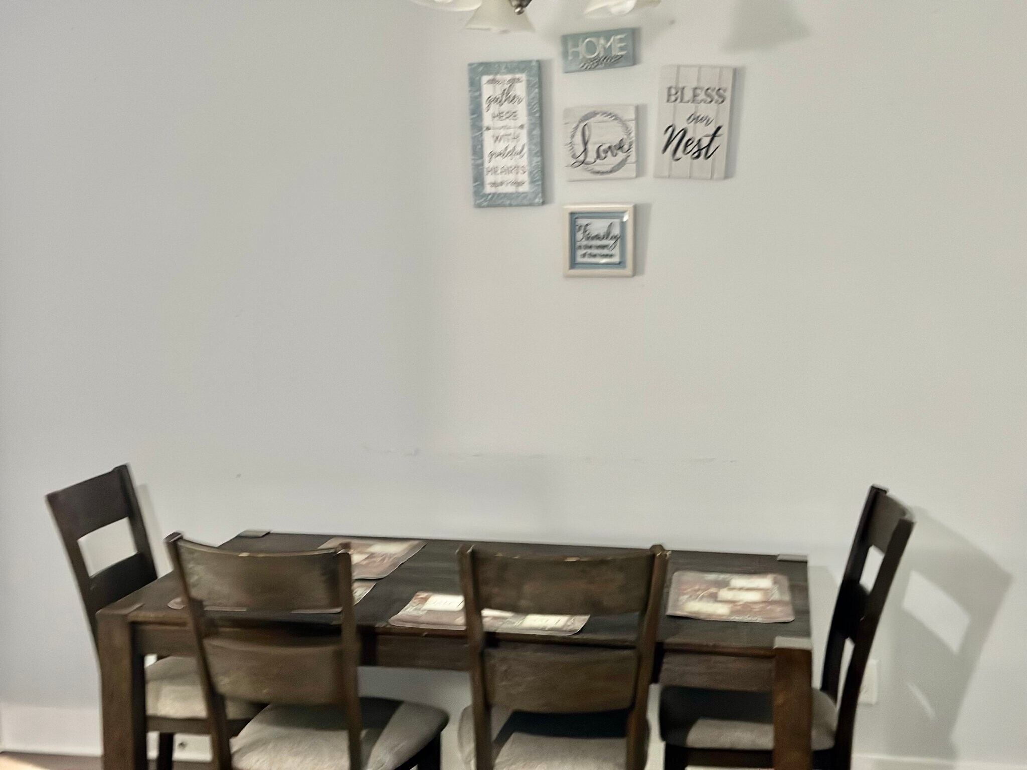 Building Photo - 6036 Gracious Dr