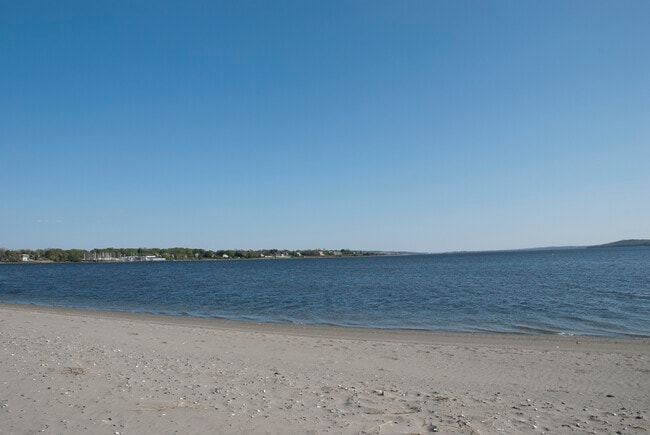 Building Photo - 527 Ocean Grove Ave