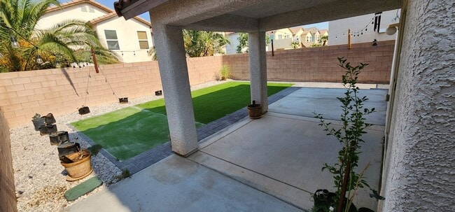Building Photo - 11648 Vacanze Ct