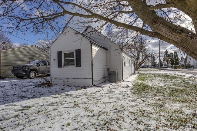 Building Photo - 3487 Rhode Island Ave