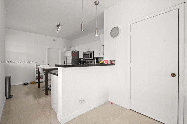 Building Photo - 3676 San Simeon Cir