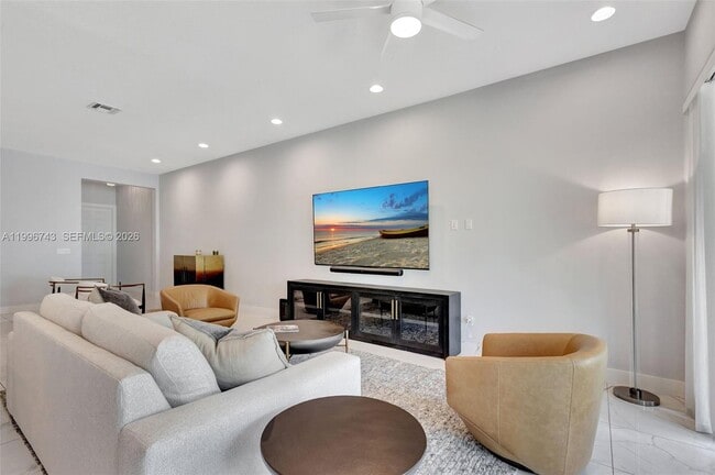 Building Photo - 4921 Pointe Midtown Way