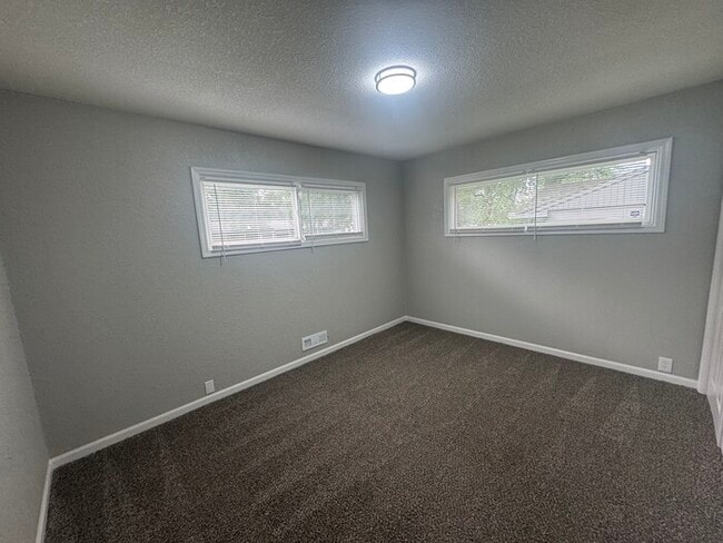 Building Photo - Welcome Home