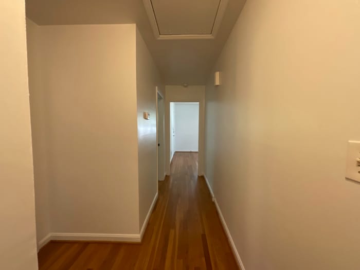 Building Photo - 911 Lindbergh Drive NE