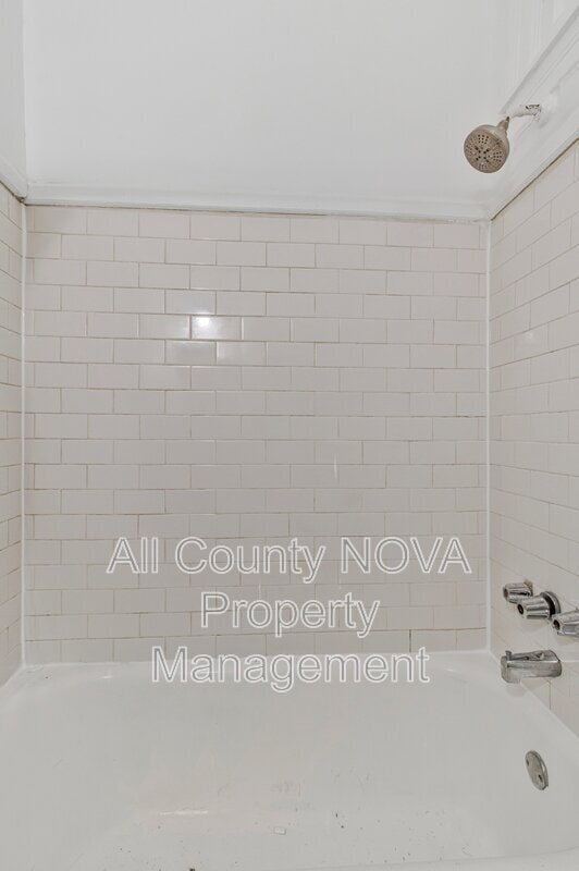 Building Photo - 1719 West Virginia Ave NE