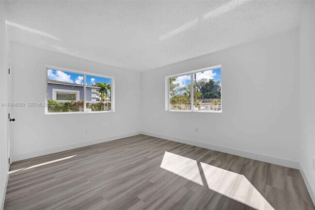 Building Photo - 1391 NW 102nd St