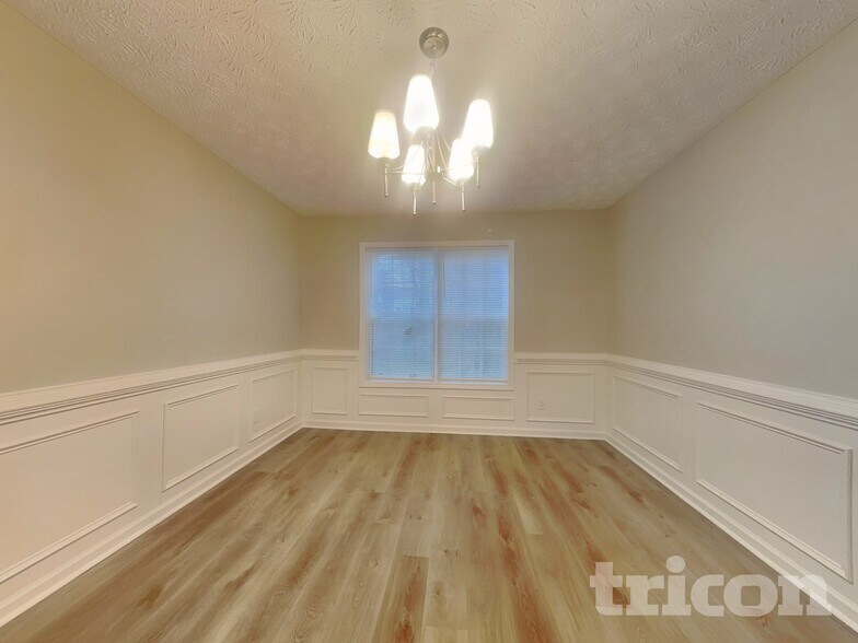 Building Photo - 65 Cascade Ct