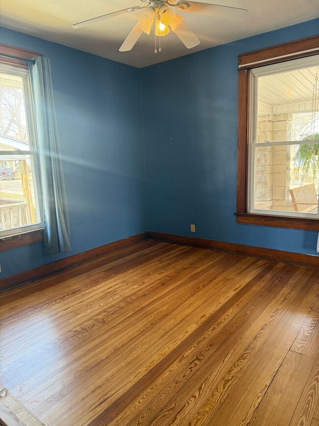 Building Photo - Charming Bungalow in Prospect Hill: Your P...