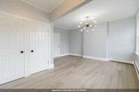 Building Photo - 396 Woodlawn Ave