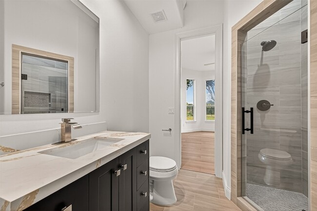 Building Photo - 23003 Two Harbors Glen St