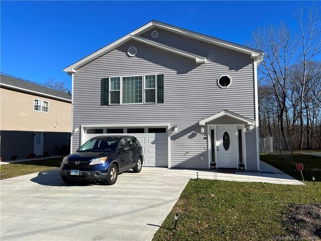 Building Photo - 168 Peabody St