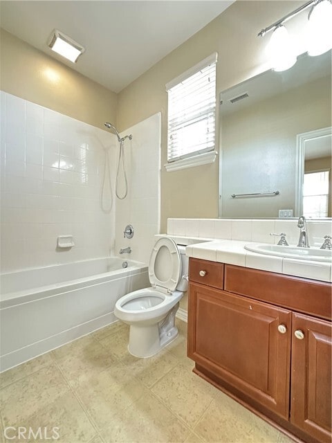 Building Photo - 14532 Meadow Brook