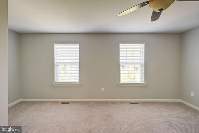 Building Photo - 525 Halite Dr