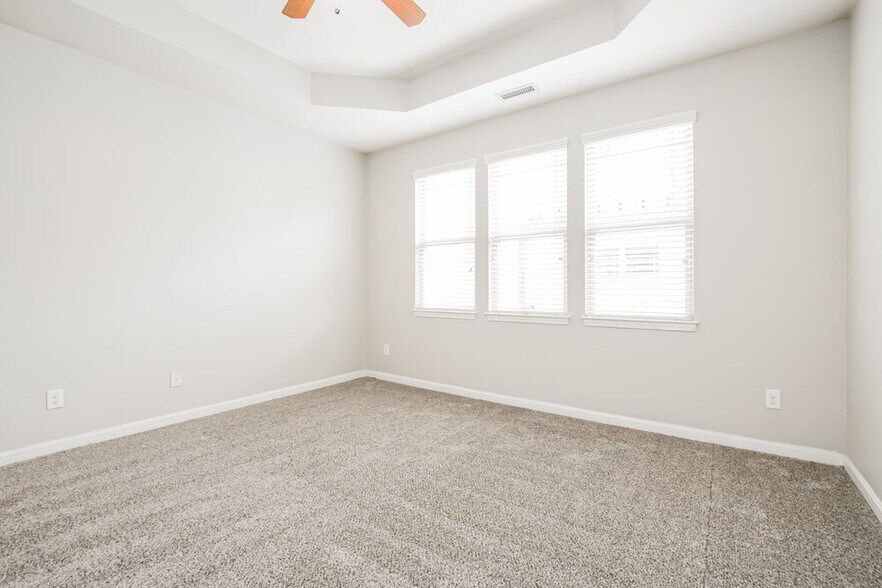 Building Photo - 35 Wensley Ct