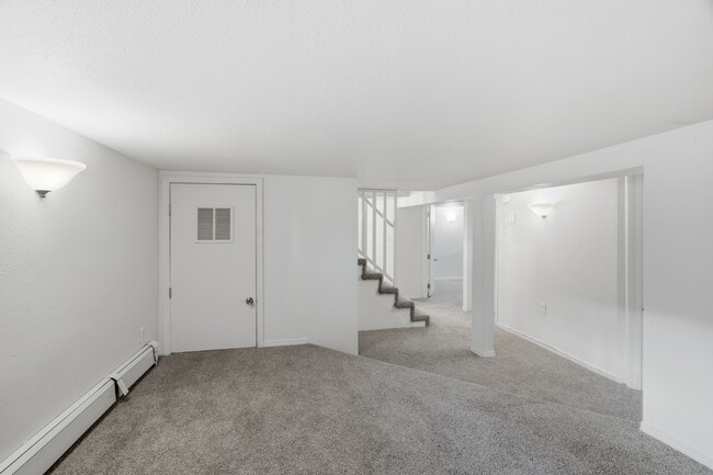 Building Photo - 3027 S Arthur St