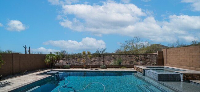 Building Photo - 31106 N 138th Ave