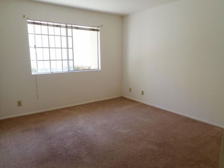 ROOM #2 - 4240 Lost Hills Rd