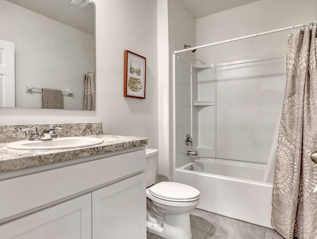 Building Photo - 7418 Tourmaline Dr