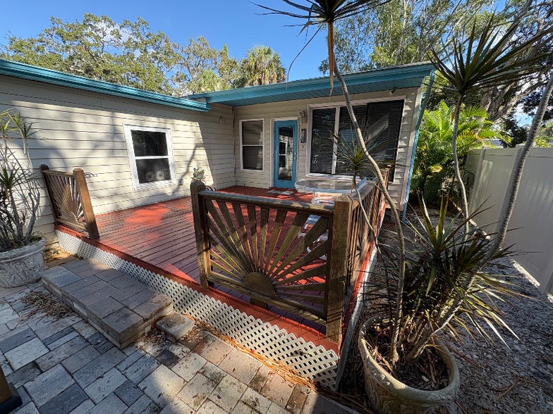 Building Photo - 3025 50th St S