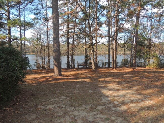 Building Photo - 5421 Thompson Cir