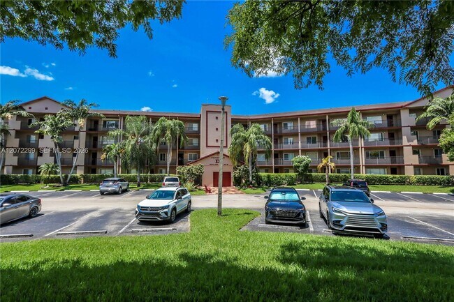 Building Photo - 850 SW 138th Ave