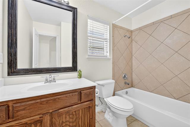 Building Photo - 2153 Colby Ln